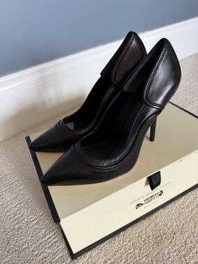 Black Pointed Leather High-Heel Pumps